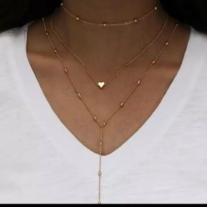 Super cute layered gold heart necklace Nwt